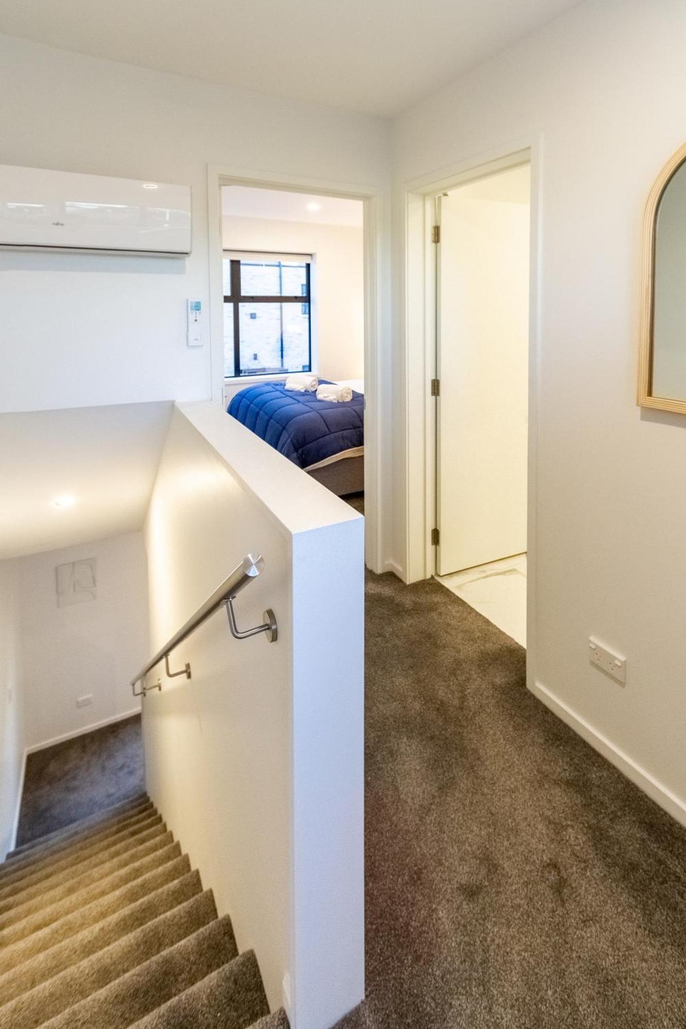 דירות כרייסטצ'רץ' Urban Elegance - 2 Bed, 2 Bath In The Cbd מראה חיצוני תמונה