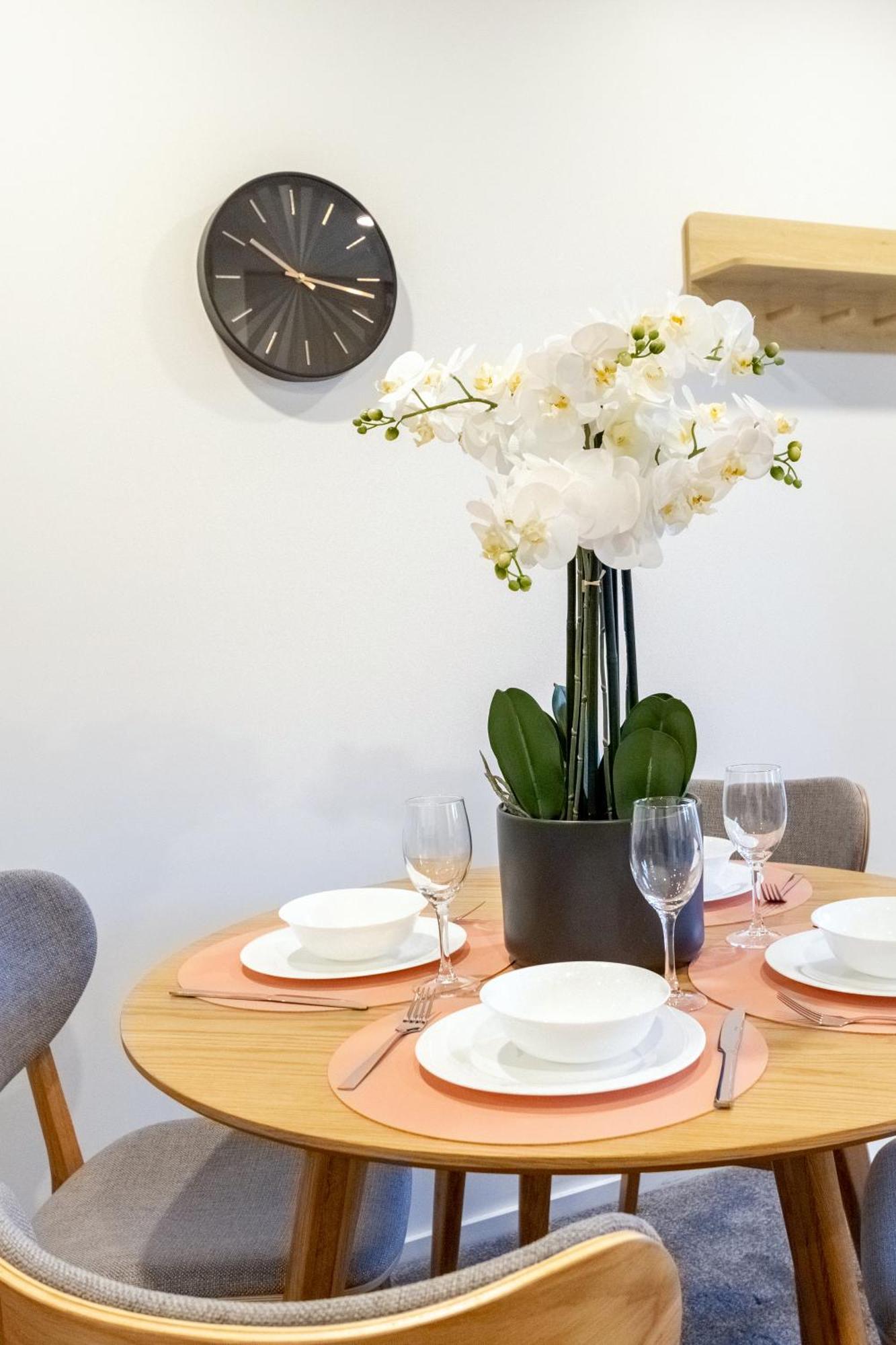 דירות כרייסטצ'רץ' Urban Elegance - 2 Bed, 2 Bath In The Cbd מראה חיצוני תמונה